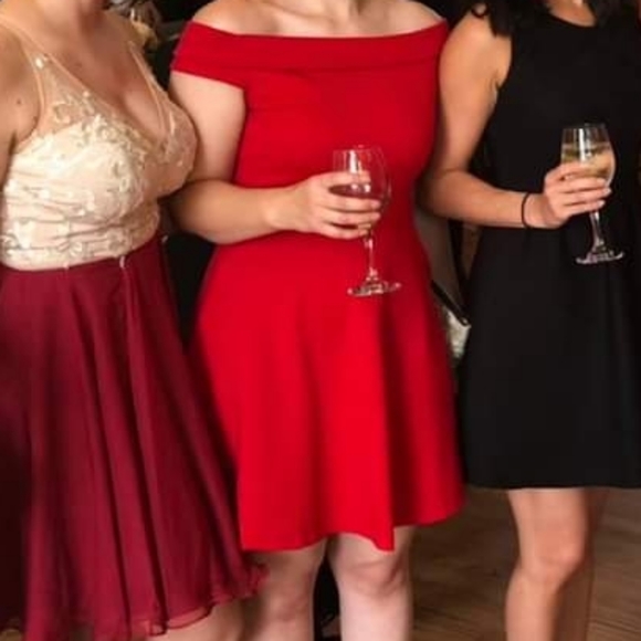 Lulu's Dress - Picture 4 of 4